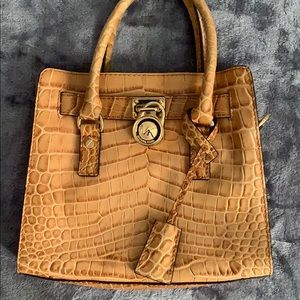 Michale Kors bag